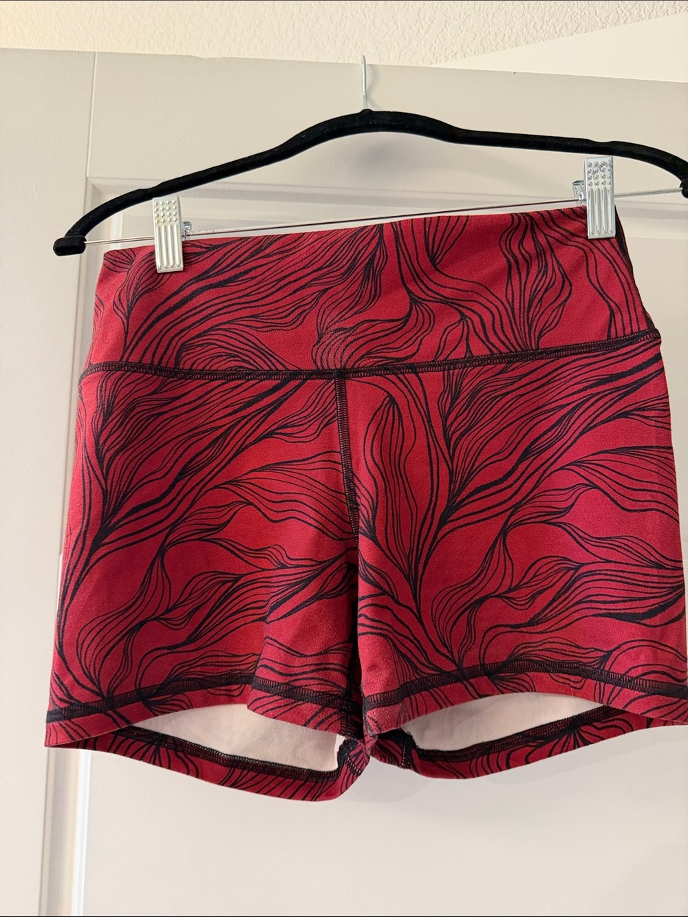 Fleo Red & Black High-Waist Bike Shorts